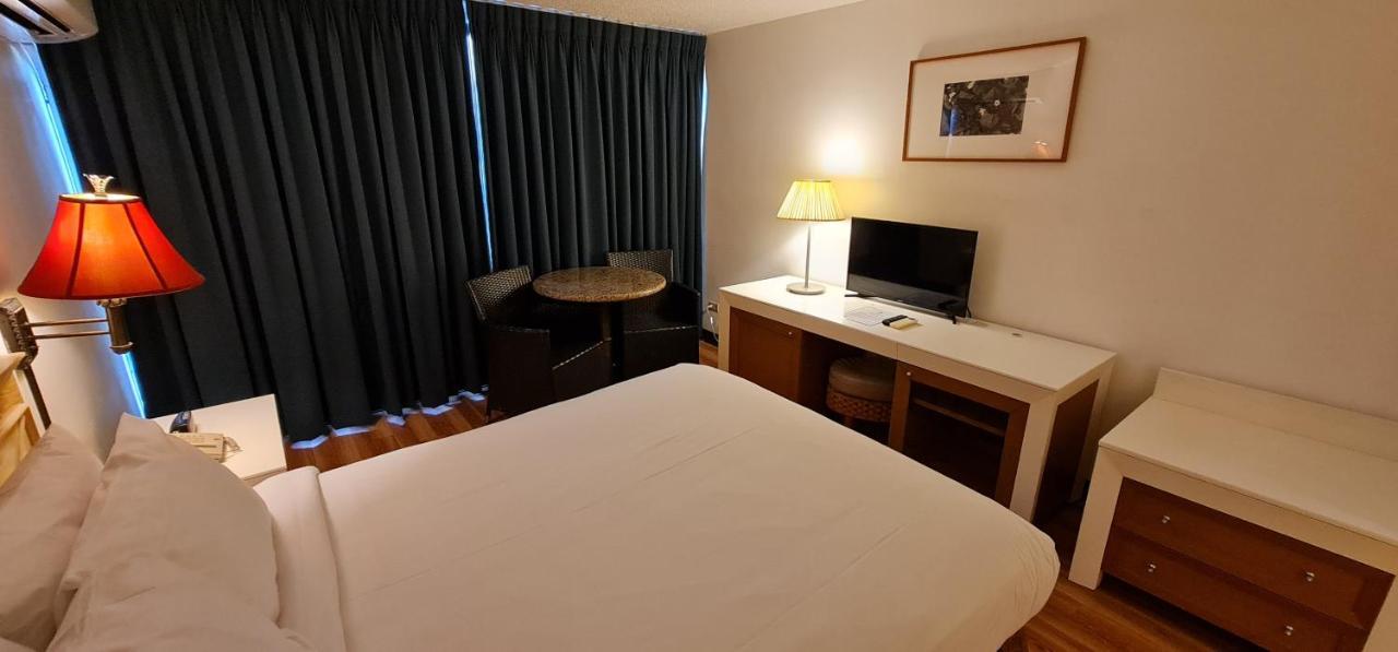 Surestay By Best Western Guam Airport Barrigada Екстер'єр фото