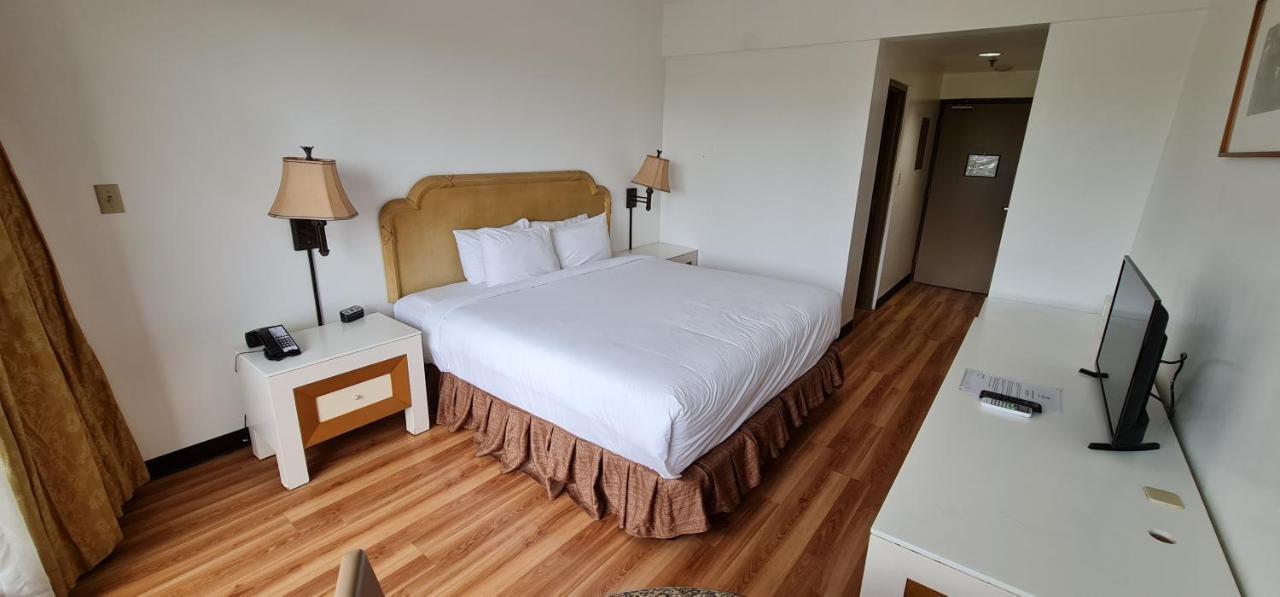 Surestay By Best Western Guam Airport Barrigada Екстер'єр фото