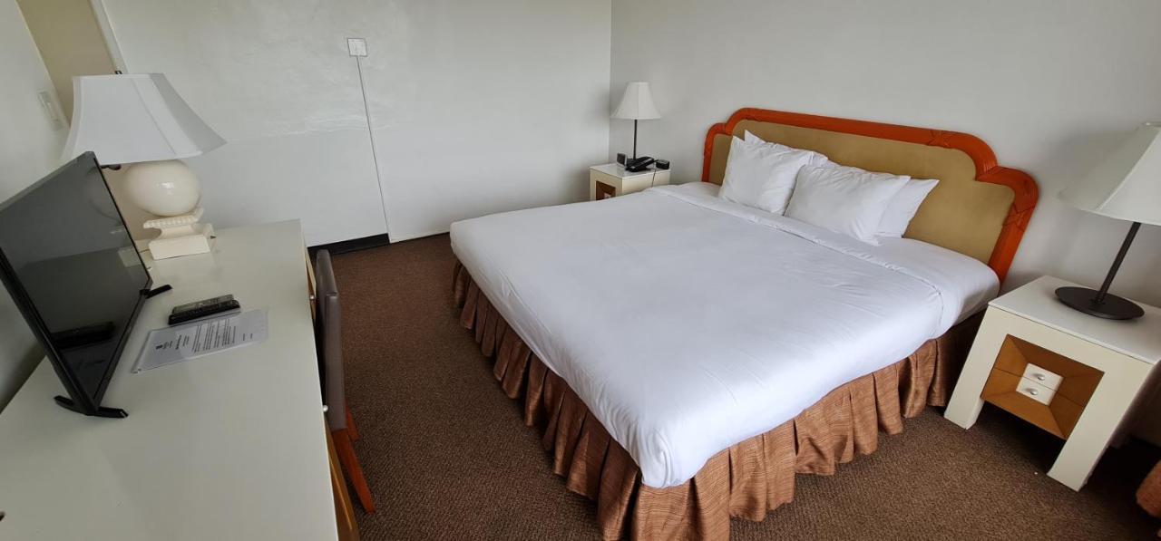 Surestay By Best Western Guam Airport Barrigada Екстер'єр фото